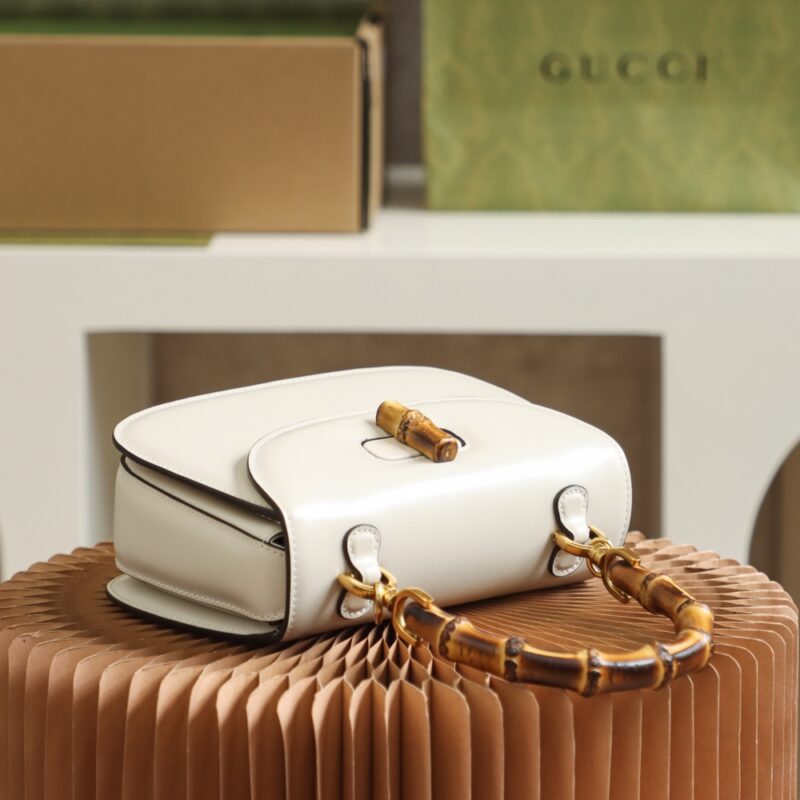 Gucci Bamboo 1947 small top handle bag White - Image 4