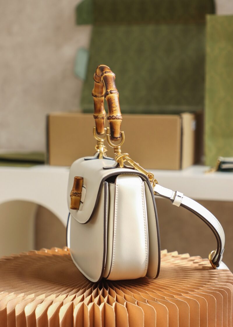 Gucci Bamboo 1947 small top handle bag White - Image 9