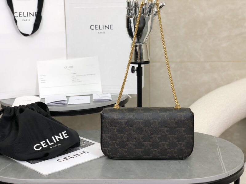 Celine CHAIN SHOULDER BAG CLAUDE in Triomphe canvas - Image 2