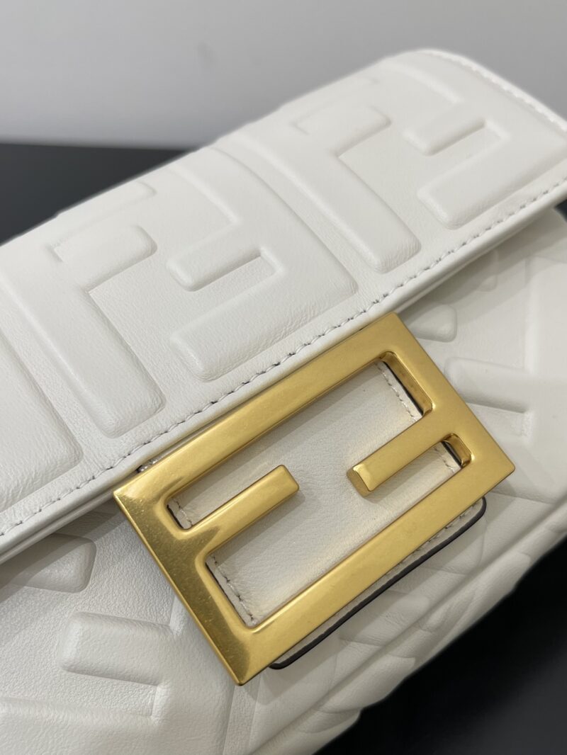 Fendi Baguette Mini White nappa leather bag with FF motif - Image 8