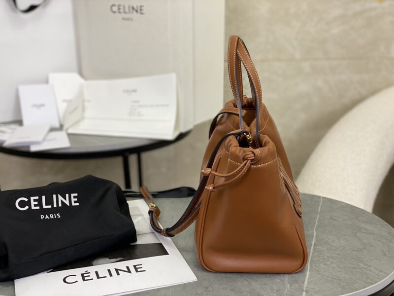 Celine SMALL CABAS DRAWSTRING CUIR TRIOMPHE in Smooth Calfskin - Image 5