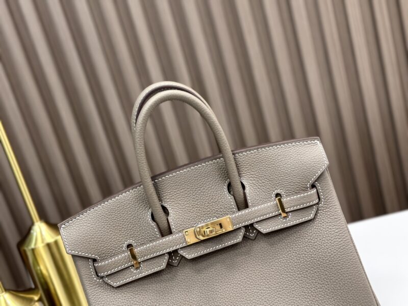 Hermes Birkin 25 handbag in Etoupe Togo leather - Image 9