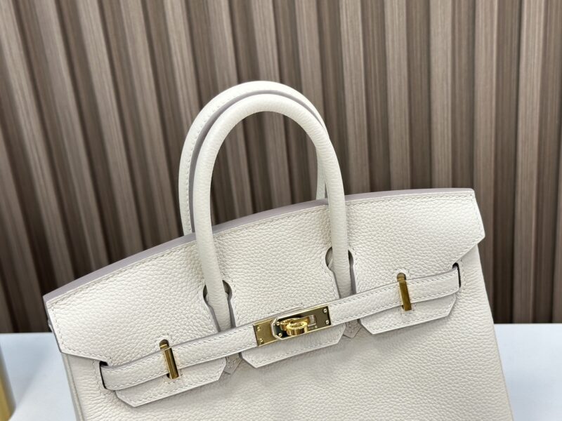 Hermes Birkin 25 handbag in Craie Togo leather - Image 7