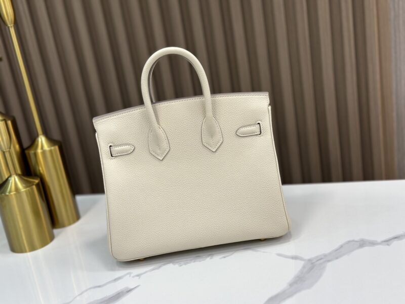 Hermes Birkin 25 handbag in Craie Togo leather - Image 9