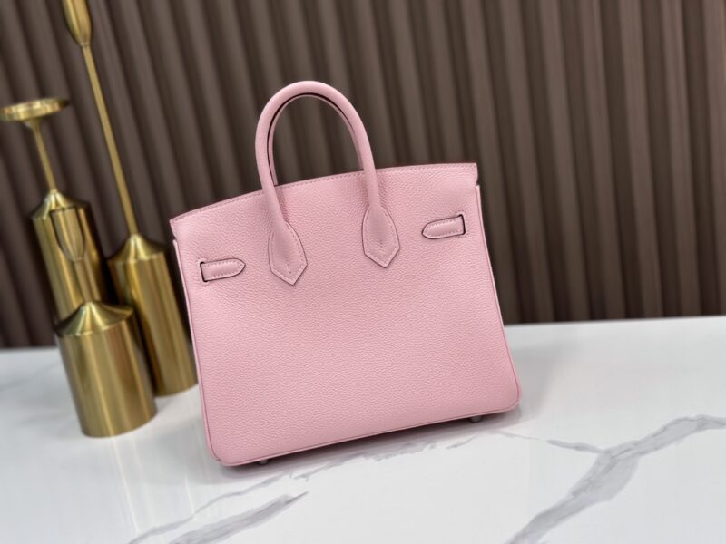 HERMÈS Birkin 25 handbag in Rose Sakura Togo leather - Image 3