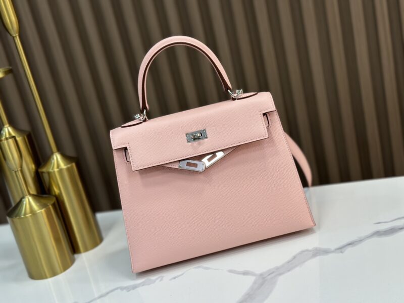 Hermes Kelly 25 handbag in Rose Sakura Epsom leather - Image 4