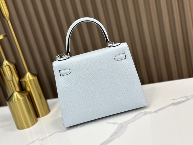 Hermes Kelly 25 handbag in Bleu Pale Epsom leather - Image 3