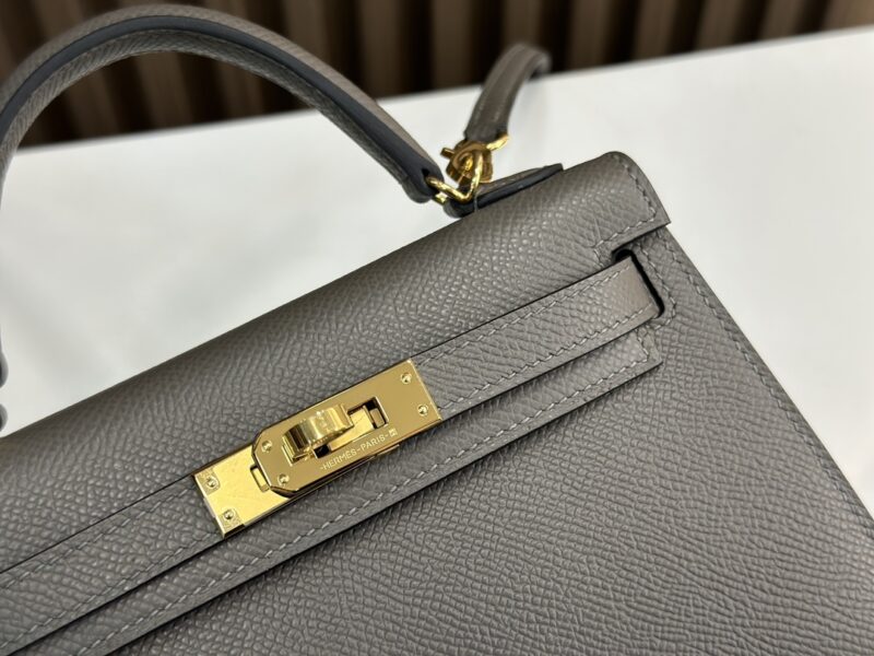 HERMÈS Mini Kelly II crossbody bag in Etain Epsom leather - Image 6