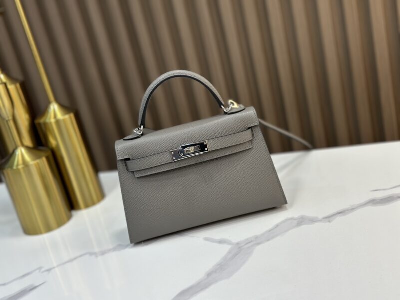 Replica HERMÈS Mini Kelly II Crossbody Bag in Gris Meyer Epsom Leather – Elegant Luxury Handbag