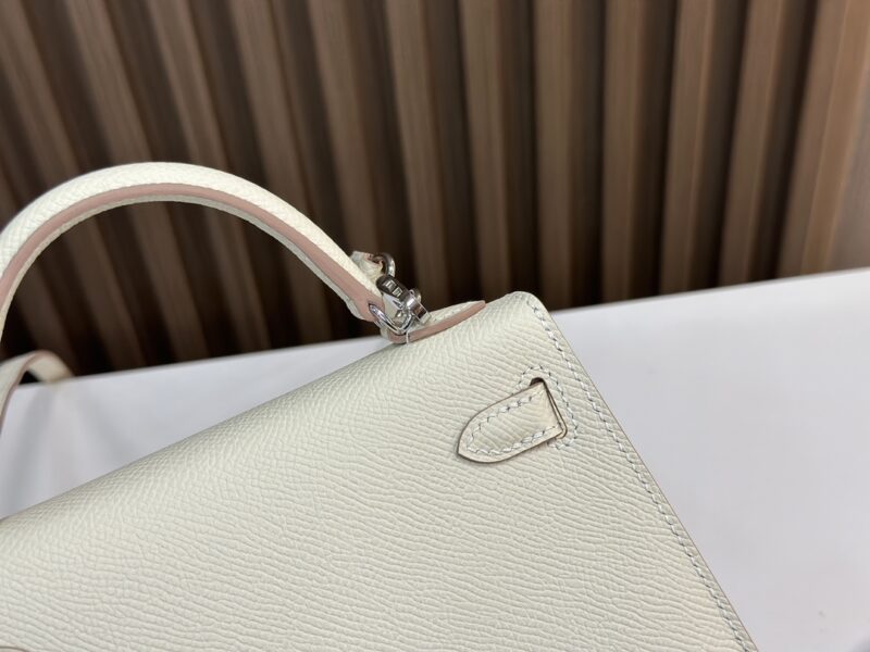 HERMÈS Mini Kelly II crossbody bag in Craie Epsom leather - Image 5