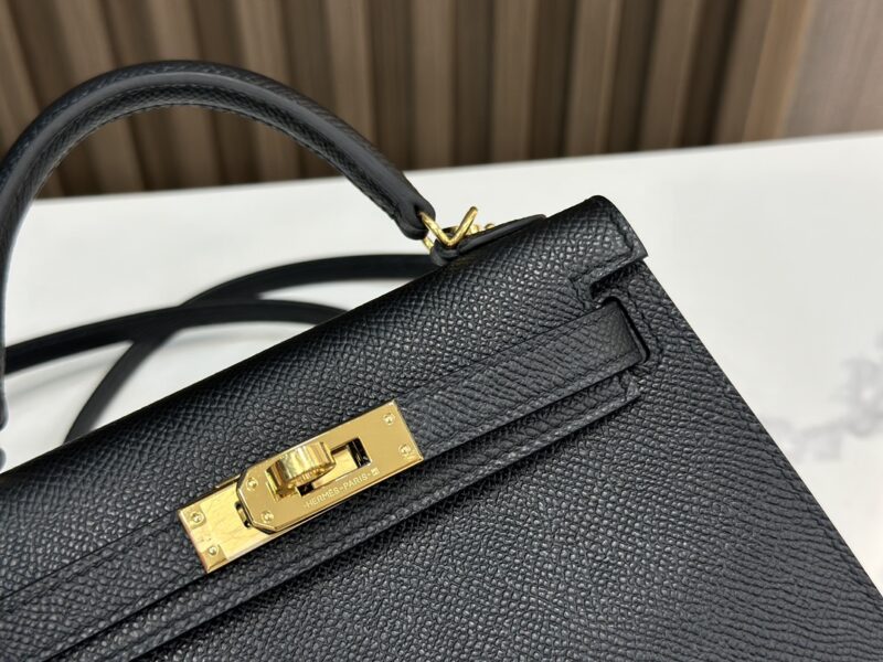 HERMÈS Mini Kelly II crossbody bag in Black Epsom leather - Image 6