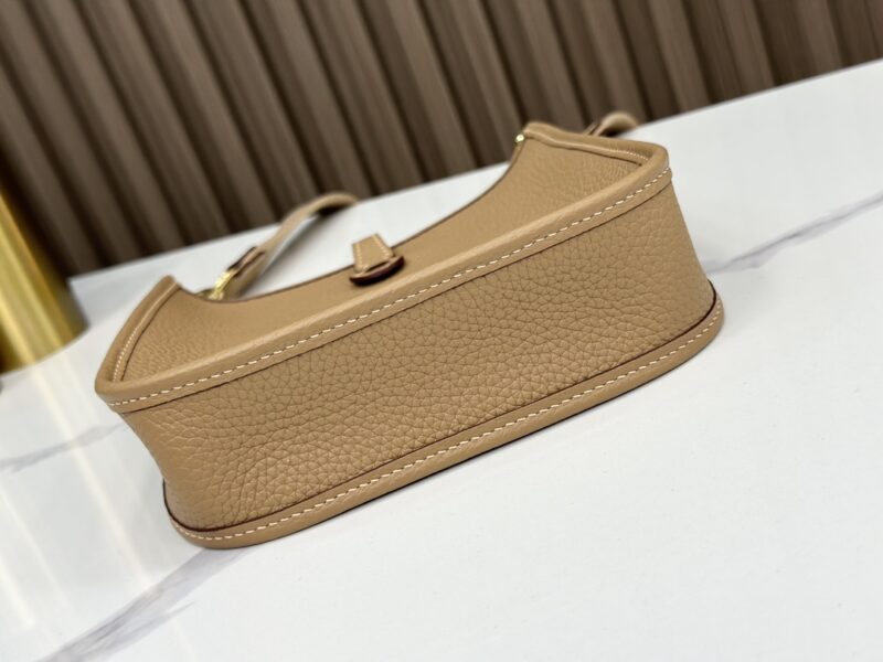 Hermès BISCUIT Clemence Mini Evelyne 16 TPM - Image 4