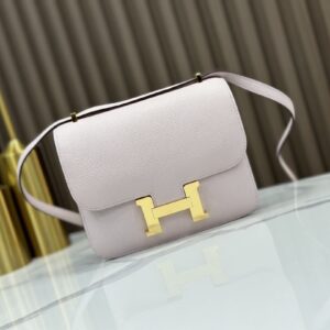 Replica HERMÈS Constance 18 Handbag in Mauve Pale Epsom Leather – Luxury HERMÈS Handbag