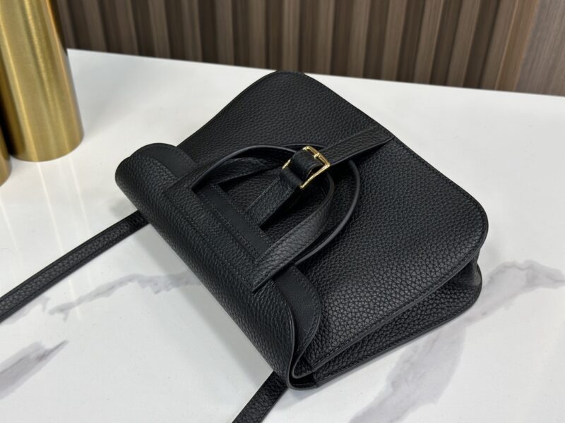 Hermès Black Mini Halzan 22cm of Clemence Leather - Image 4