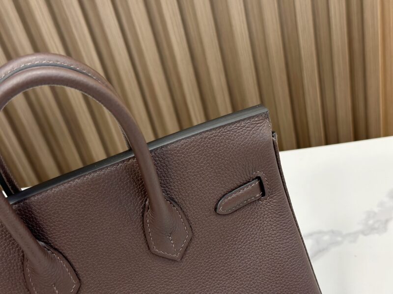 Hermes Birkin 25 handbag in Ebene Togo leather - Image 5