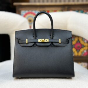 Replica Hermès Birkin Sellier 25 Bag in Black Epsom Leather – High-quality replica Hermès bag with gold-tone hardware and structured design.