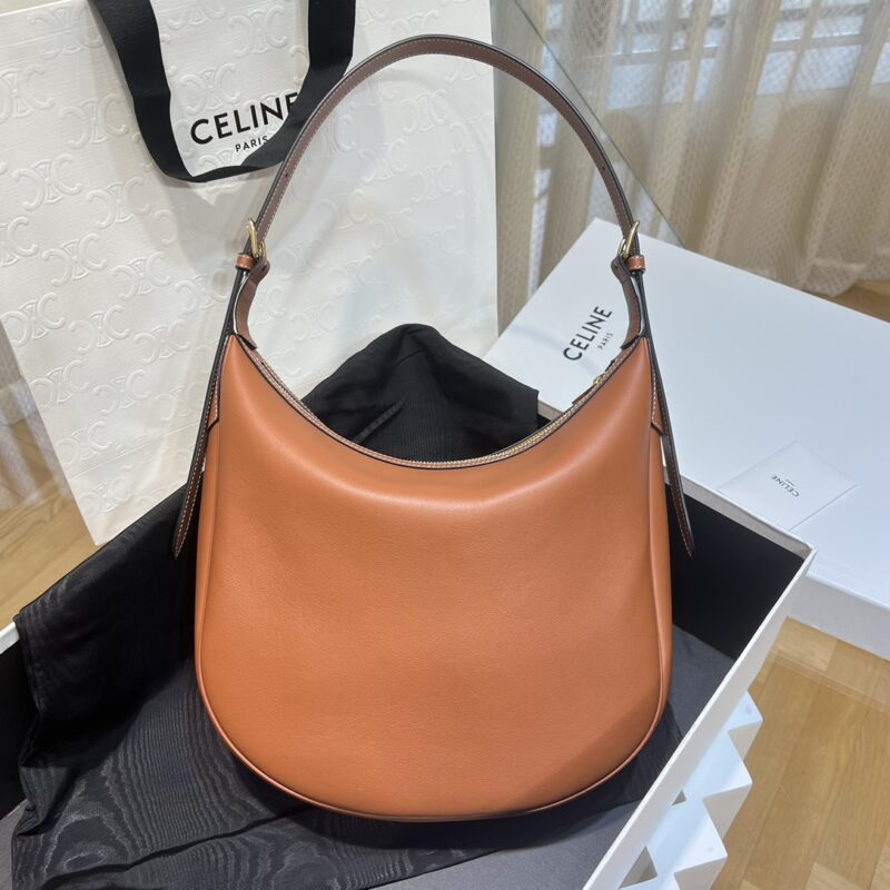 Celine MEDIUM HELOÏSE BAG CUIR TRIOMPHE in supple calfskin Brown - Image 4