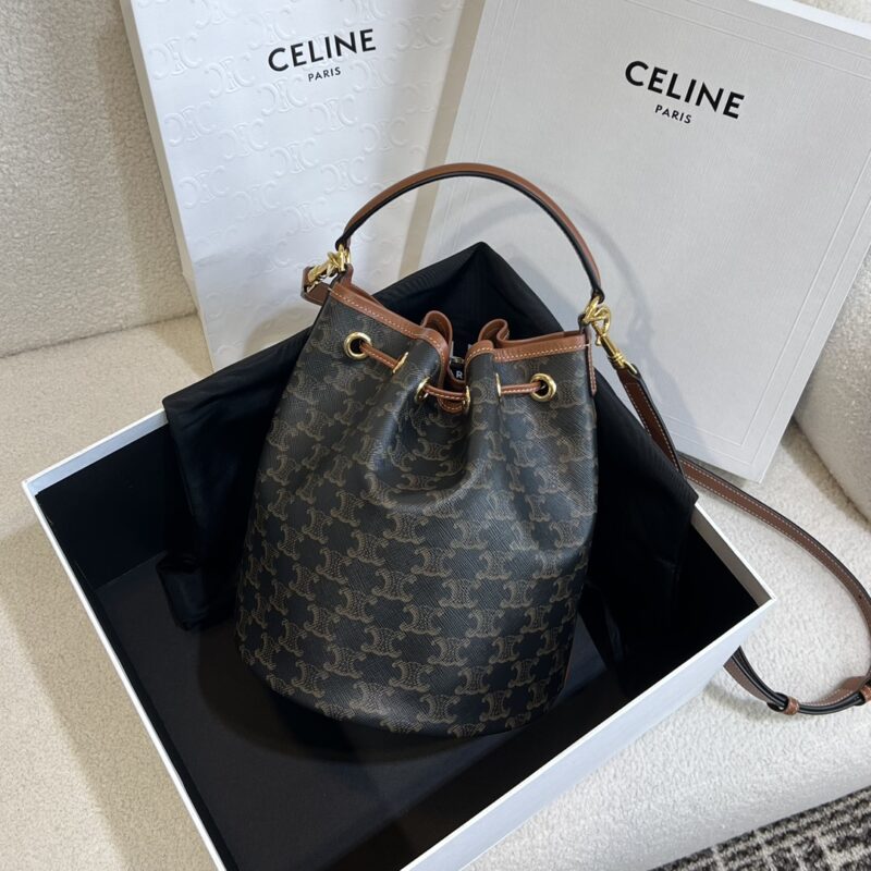 Celine CLARA BAG in TRIOMPHE CANVAS & CALFSKIN - Image 7