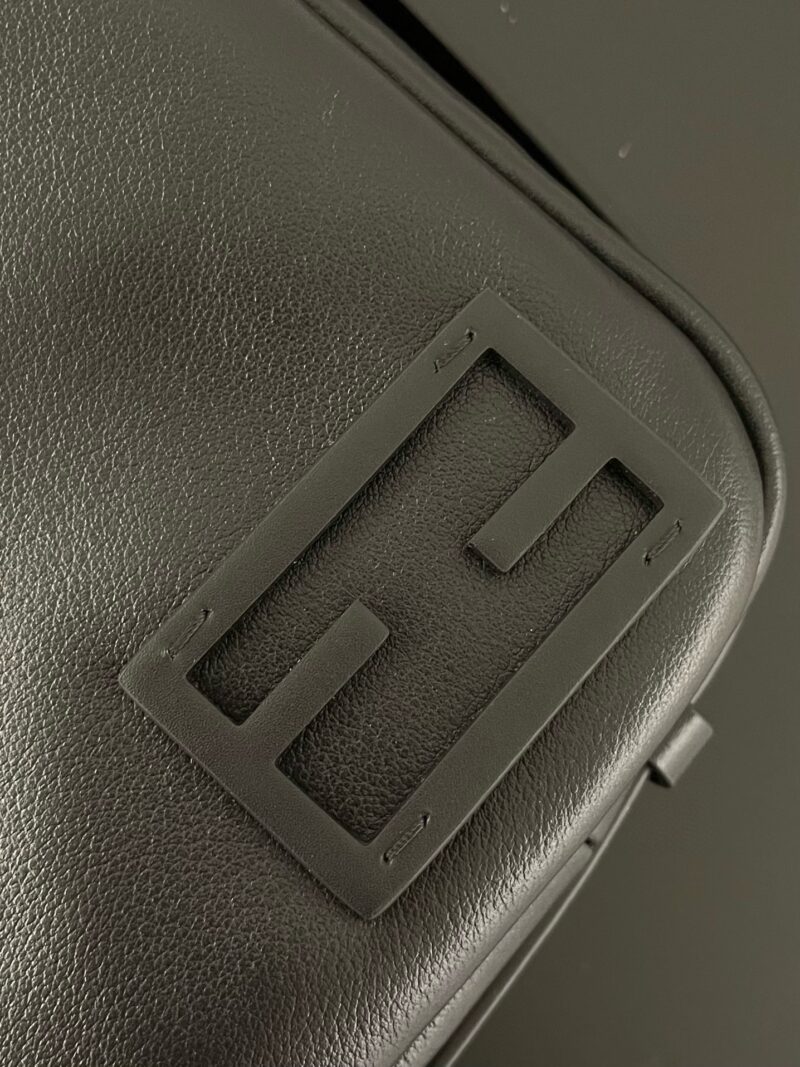 Simply Fendi Large Black leather bag - Image 9