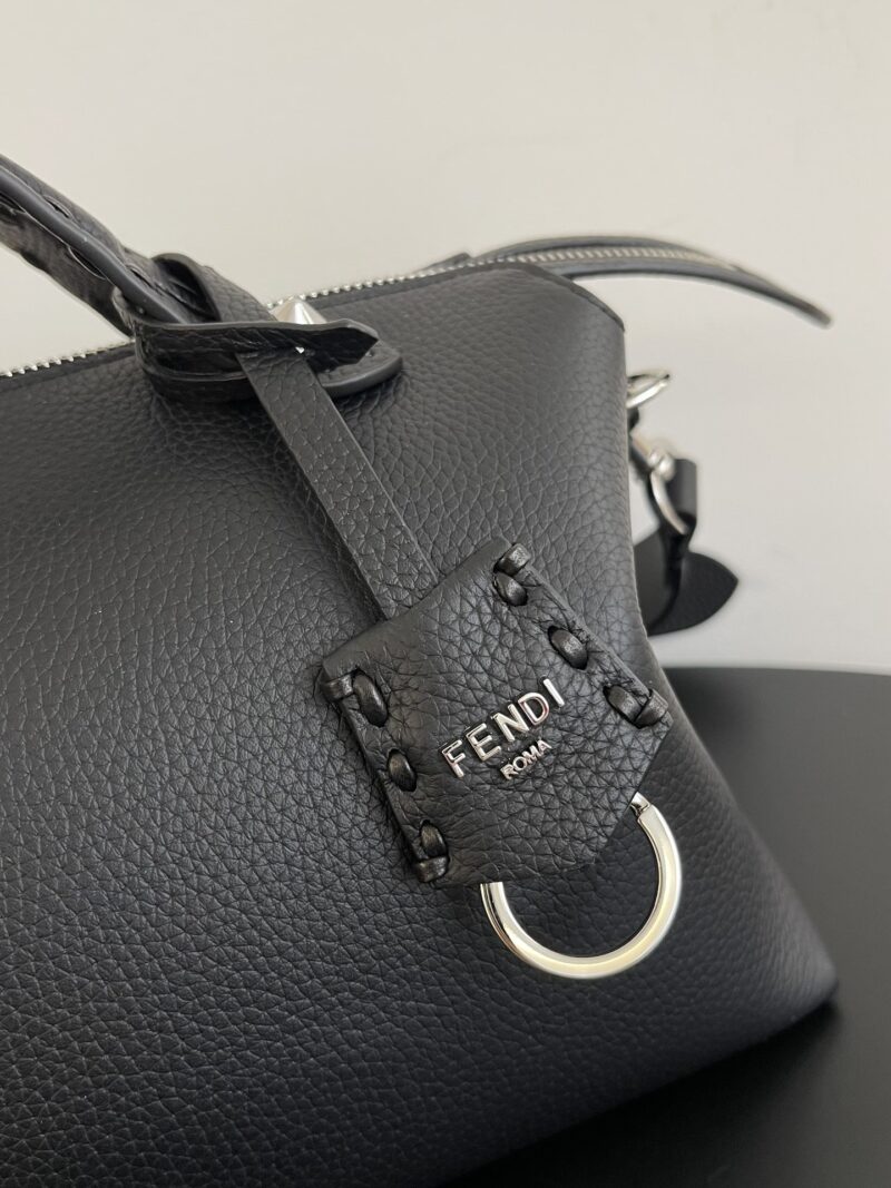 Fendi By The Way Selleria Medium Black Selleria bag with 192 hand-sewn topstitches - Image 5