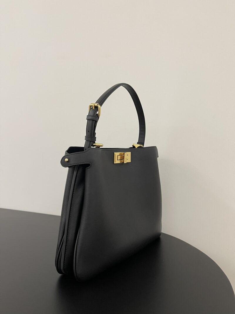 Fendi Peekaboo Soft Medium Black leather bag - Image 3