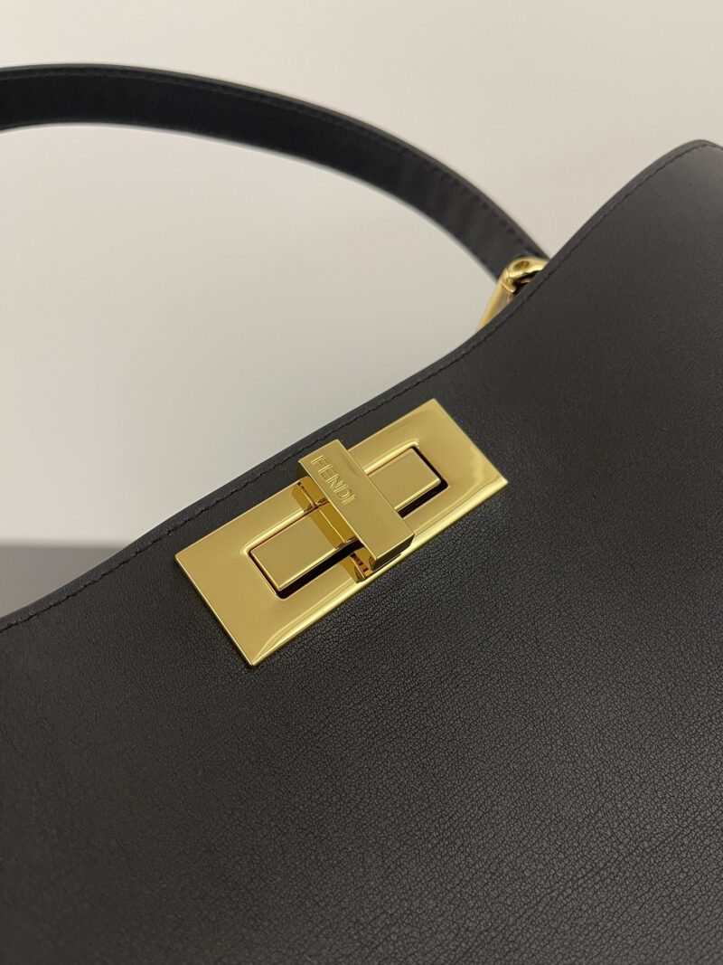 Fendi Peekaboo Soft Medium Black leather bag - Image 2