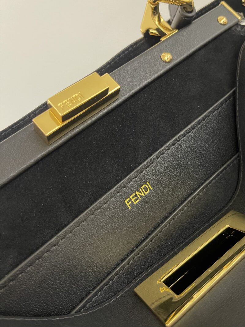 Fendi Peekaboo Soft Medium Black leather bag - Image 8