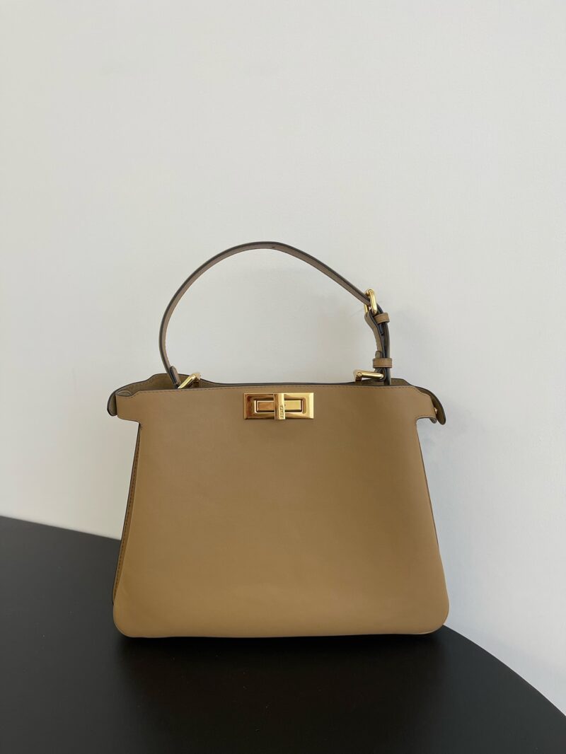 Fendi Peekaboo Soft Medium Cappuccino-coloured leather bag - Image 5