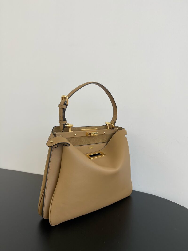 Fendi Peekaboo Soft Medium Cappuccino-coloured leather bag - Image 2