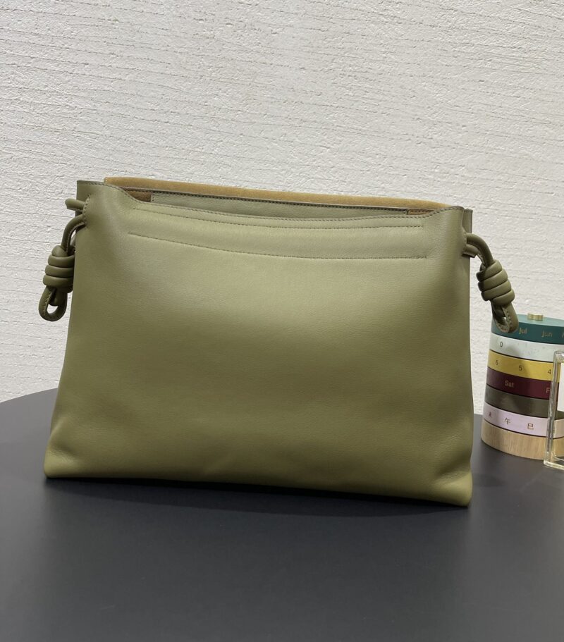 Loewe Flamenco satchel in Olive - Image 5