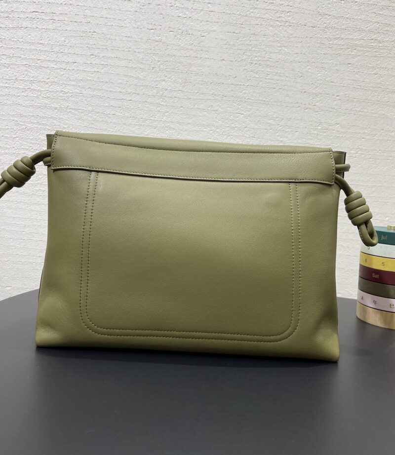 Loewe Flamenco satchel in Olive - Image 6