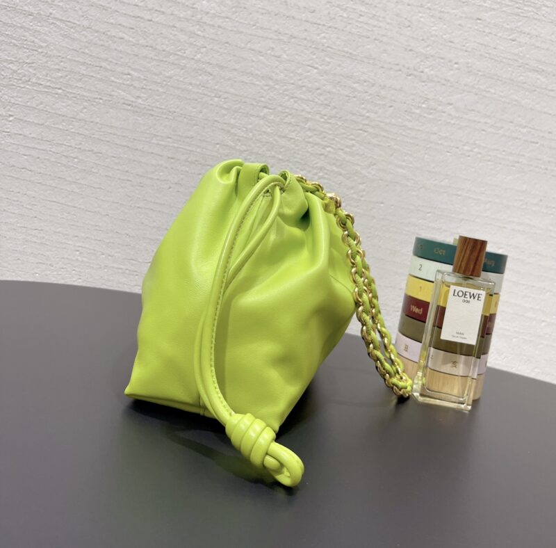 Loewe Medium Flamenco purse in Meadow Green - Image 7