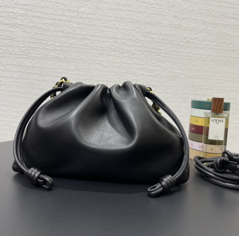 Loewe Medium Flamenco purse in Black - Image 7