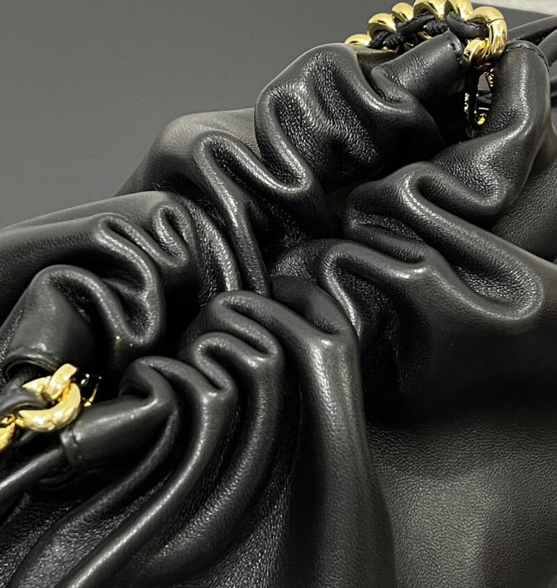 Loewe Medium Flamenco purse in Black - Image 3