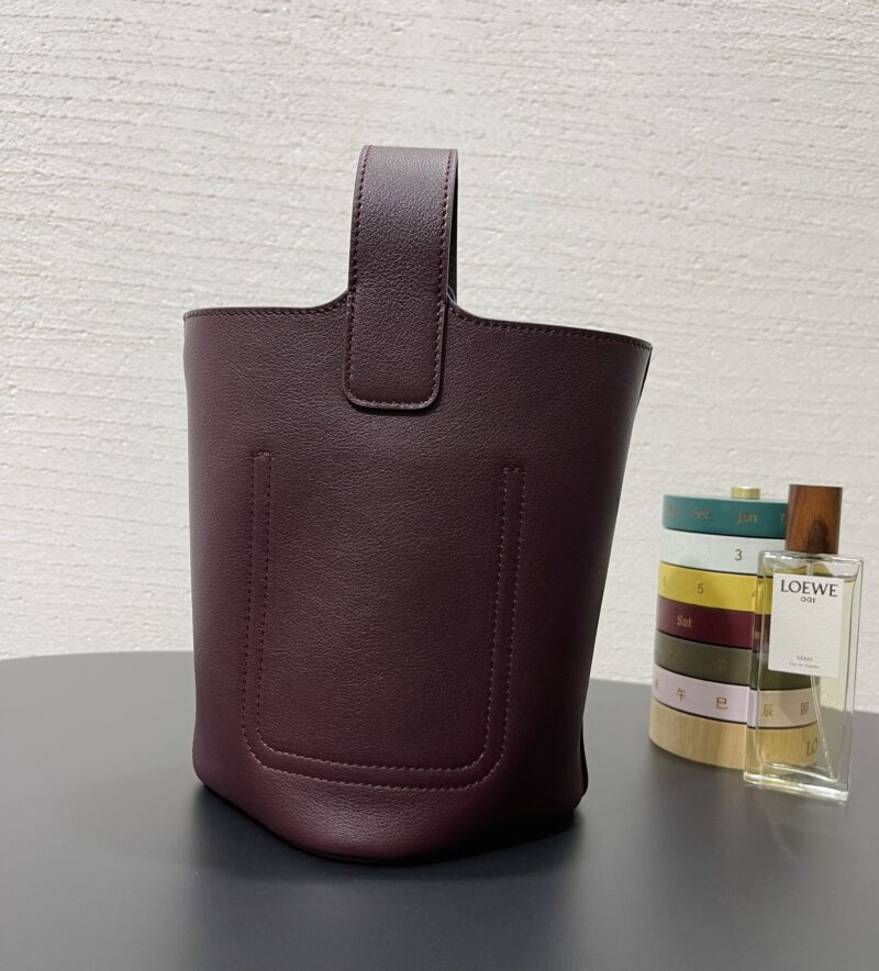 Loewe Mini Pebble Bucket bag Dark Burgundy - Image 2