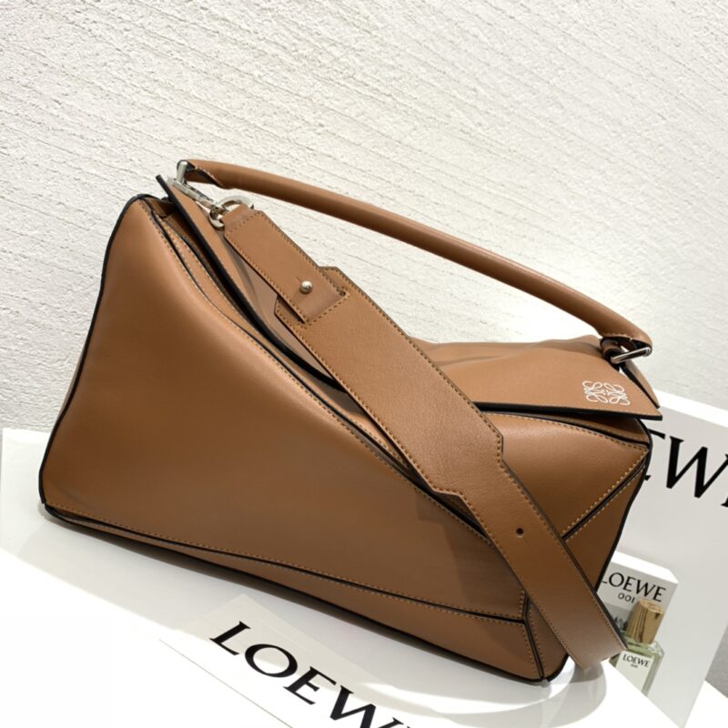 Loewe Large Puzzle bag Brown - Image 5