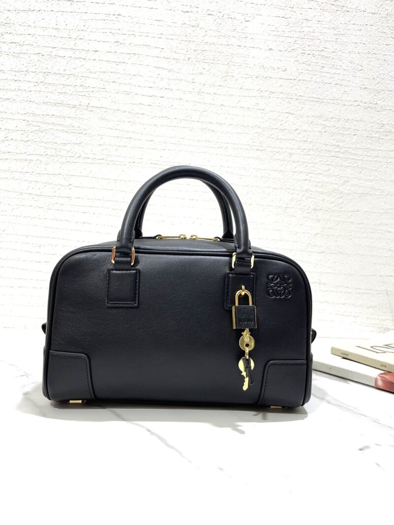 Replica Loewe Amazona 23 Bag in Black with premium leather and timeless, structured design.