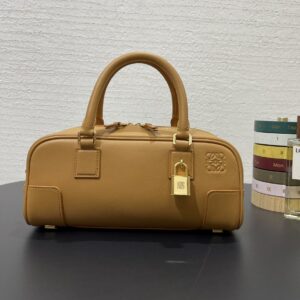 Replica Loewe Amazona 23 Cropped Bag in Warm Desert with premium leather and elegant neutral tones.