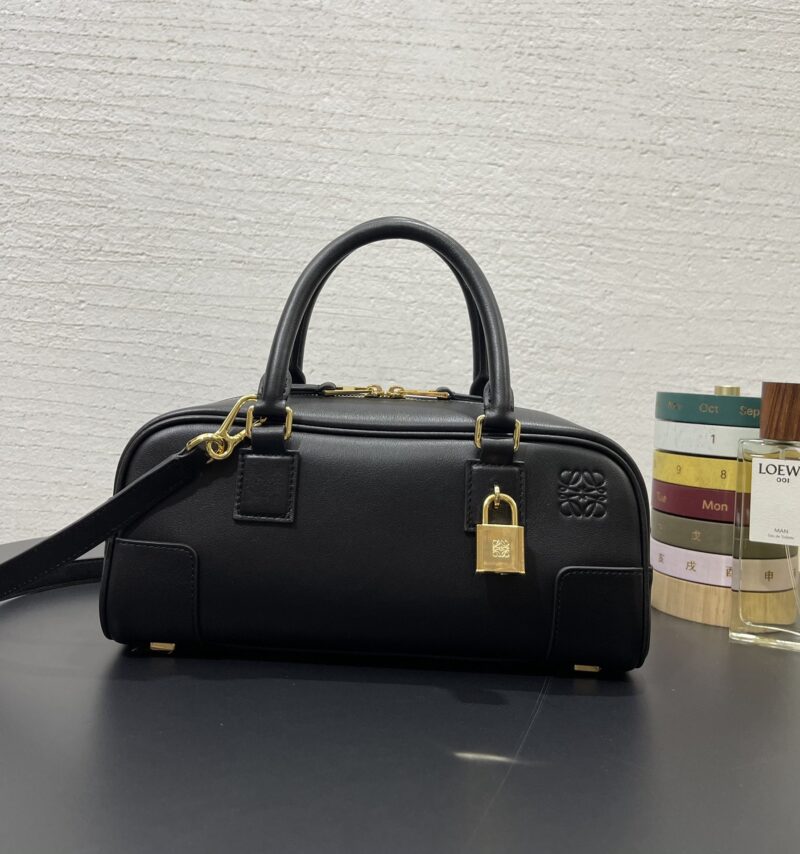 Replica Loewe Amazona 23 Cropped Bag in Black, showcasing its sleek design and premium leather craftsmanship.