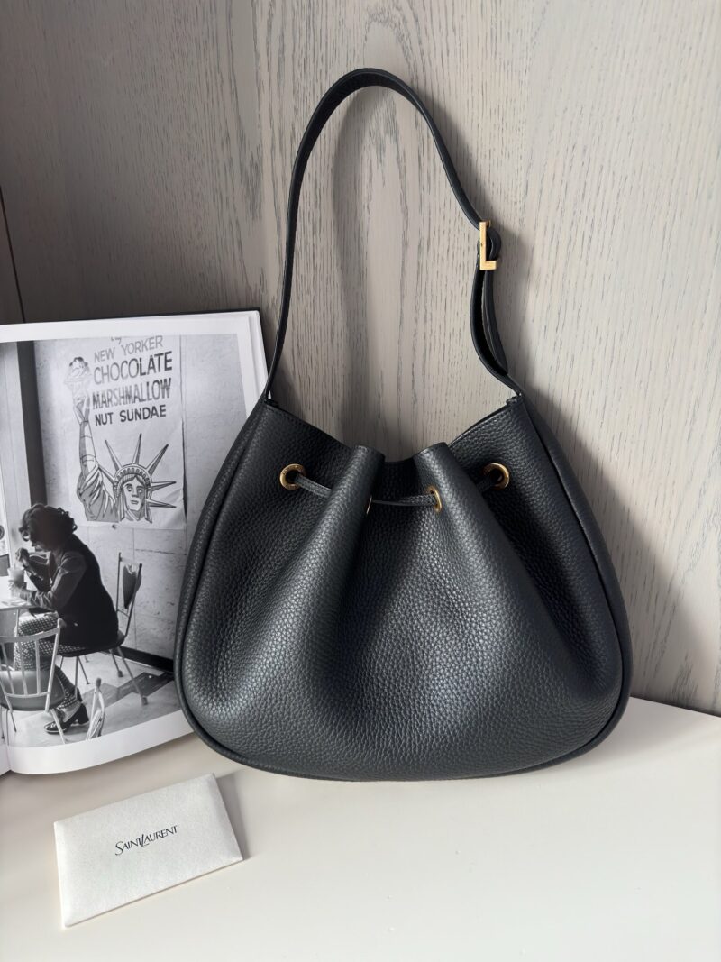 YSL PARIS VII small hobo in grained leather - Image 4