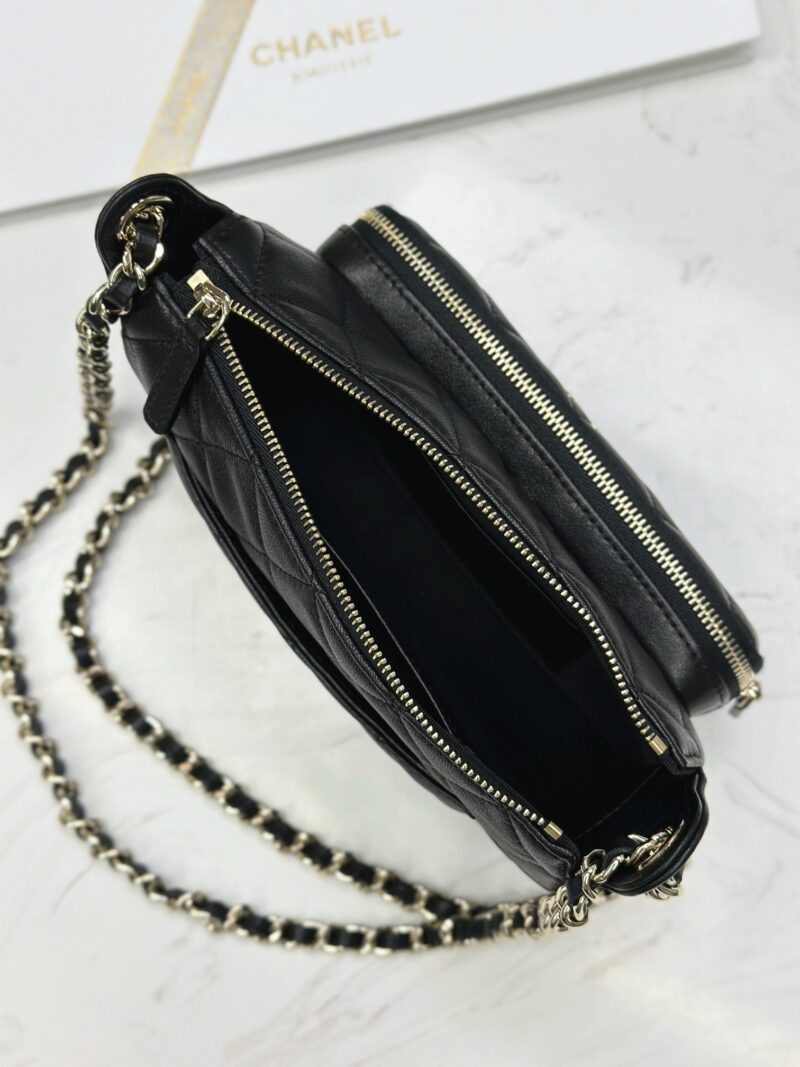 Chanel 25C Camera Bag - Image 3