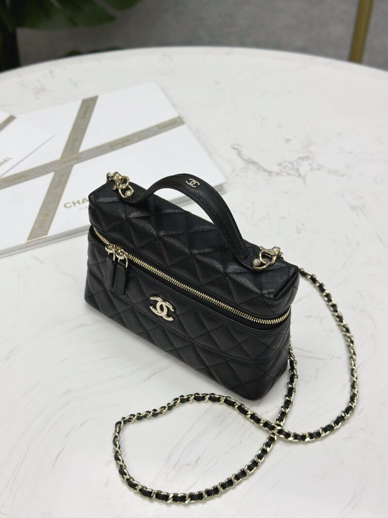 Chanel 25C Long Vanity with Chain - Image 2