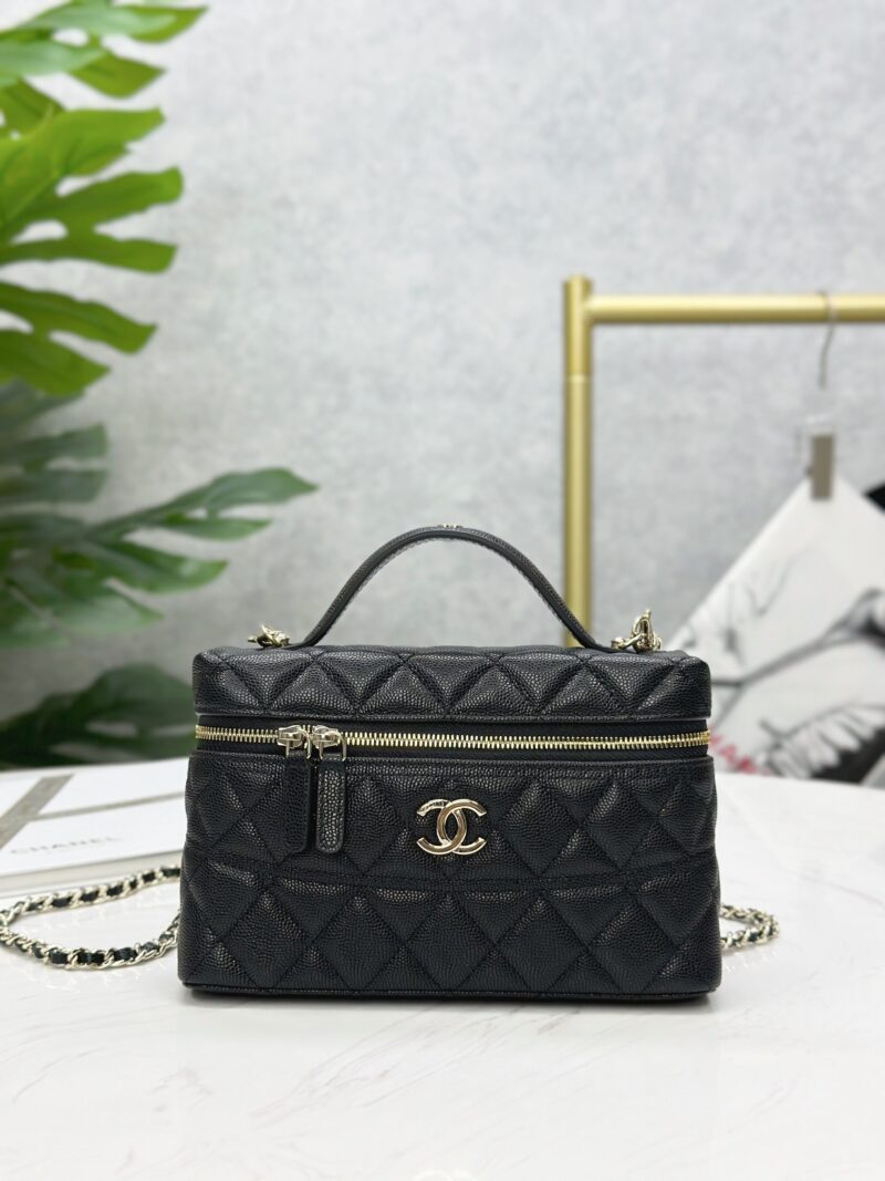 Replica Chanel 25C Long Vanity with Chain – Elegant and Timeless Replica Chanel Bags for Women