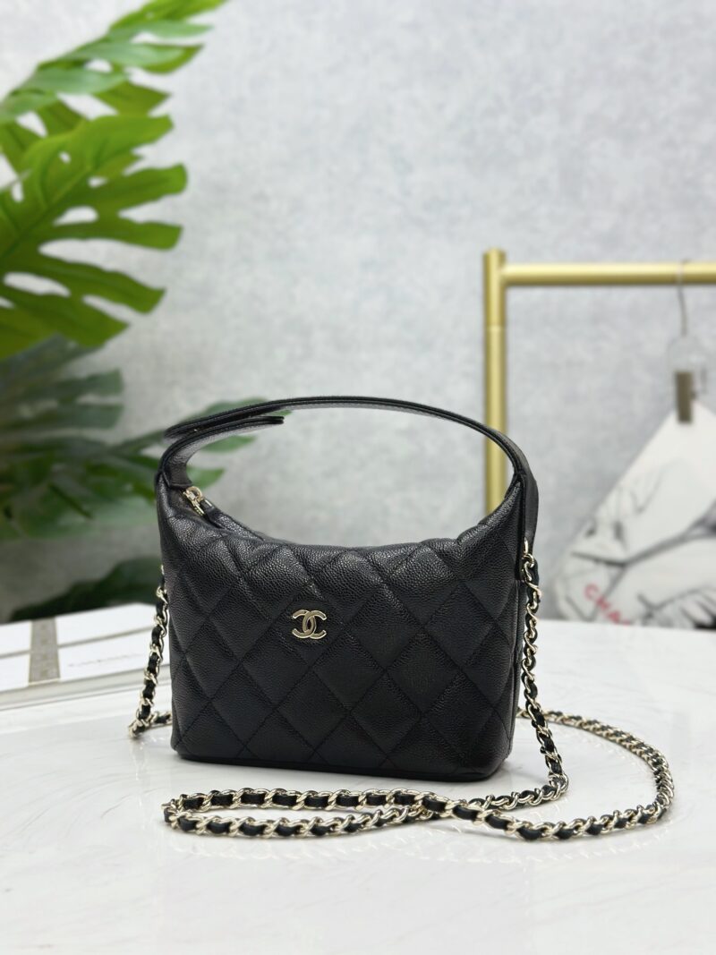 Chanel 25C Black Caviar Hobo Clutch on Chain - Image 6