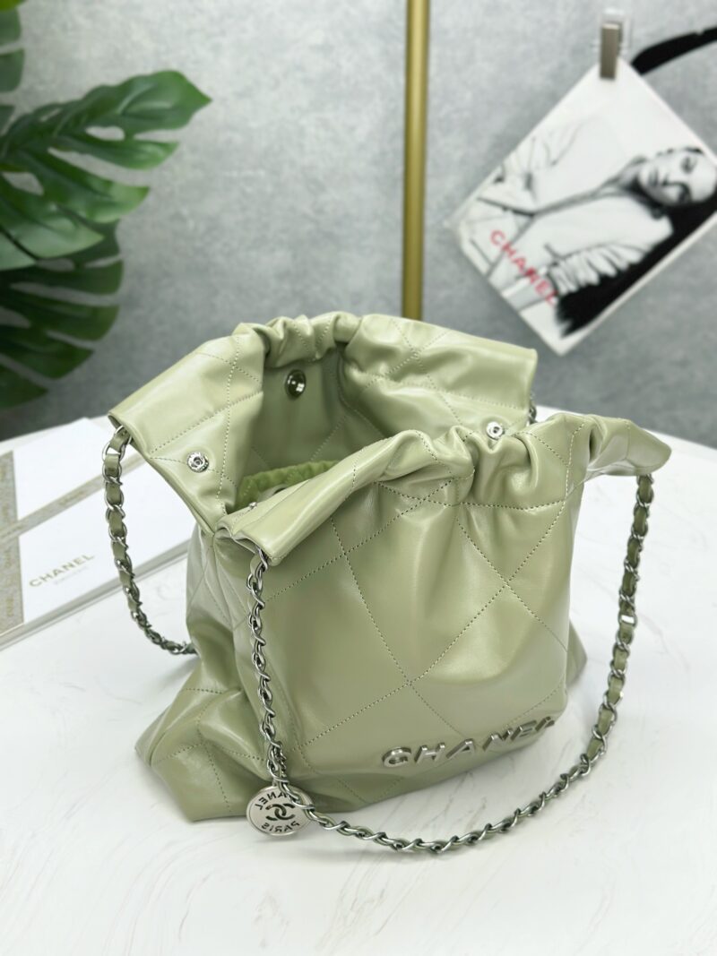 Chanel 22 Backpack - Image 8