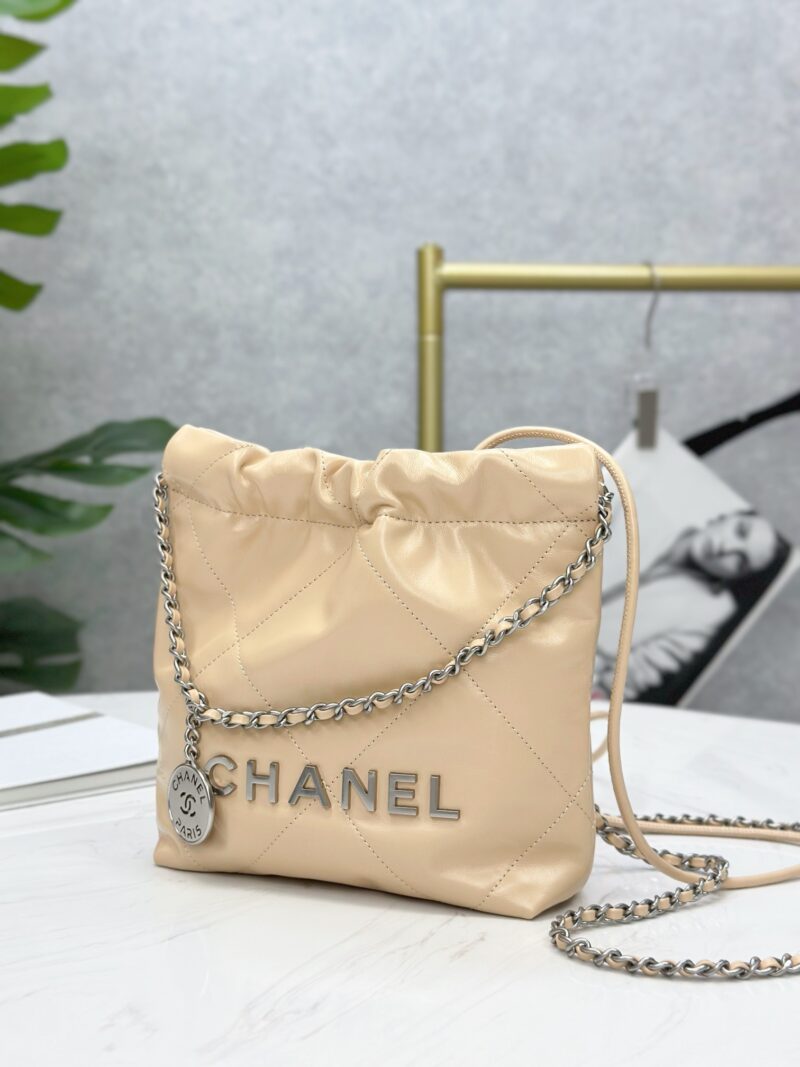 Chanel 25C Mini 22Bag - Image 5