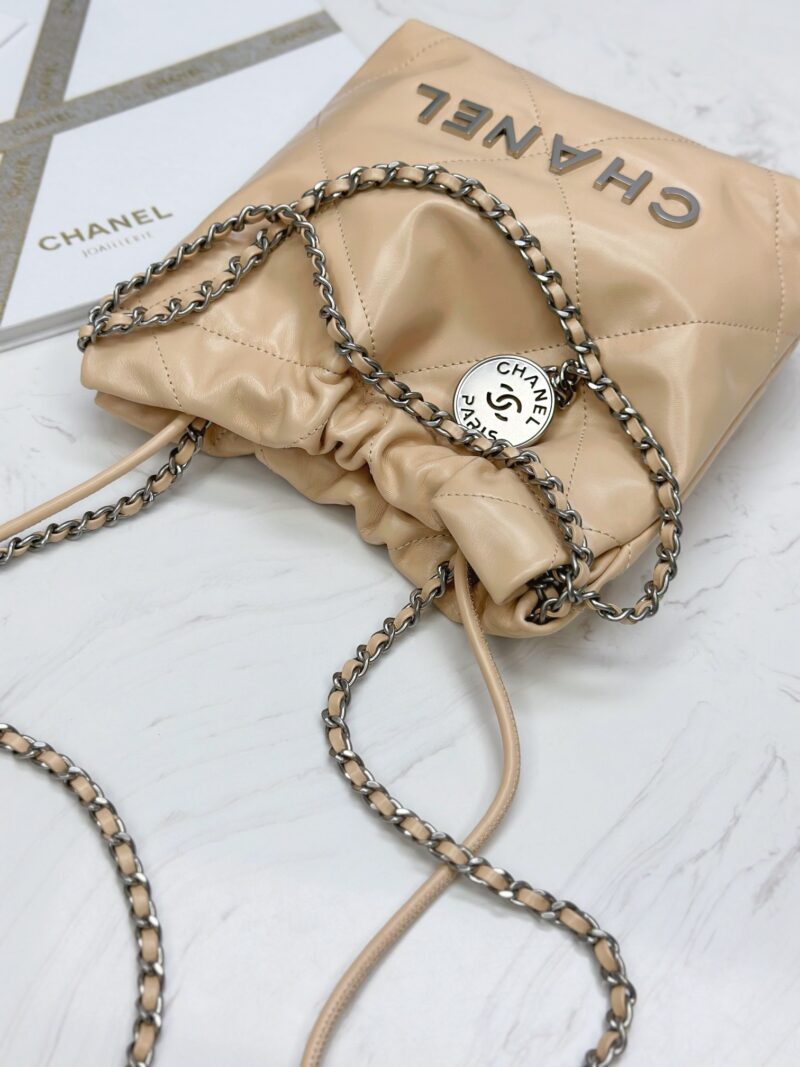 Chanel 25C Mini 22Bag - Image 9