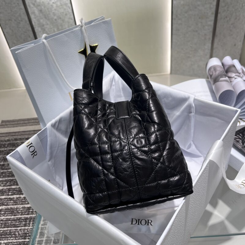 Medium Dior Toujours Bag Black Macrocannage Crinkled Calfskin - Image 8