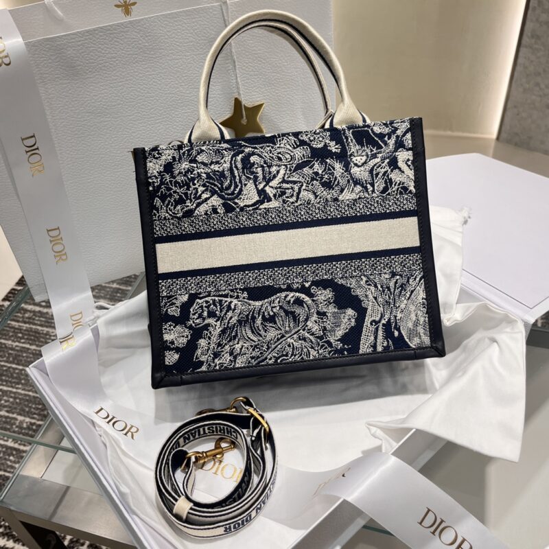 Small Dior Book Tote White and Navy Blue Toile de Jouy Sauvage Embroidery with Navy Blue Calfskin - Image 3