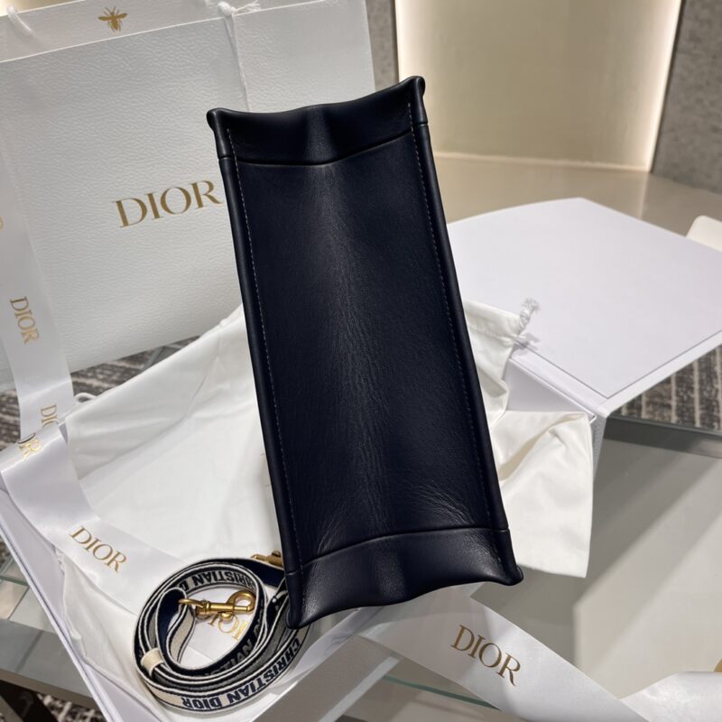 Small Dior Book Tote White and Navy Blue Toile de Jouy Sauvage Embroidery with Navy Blue Calfskin - Image 4